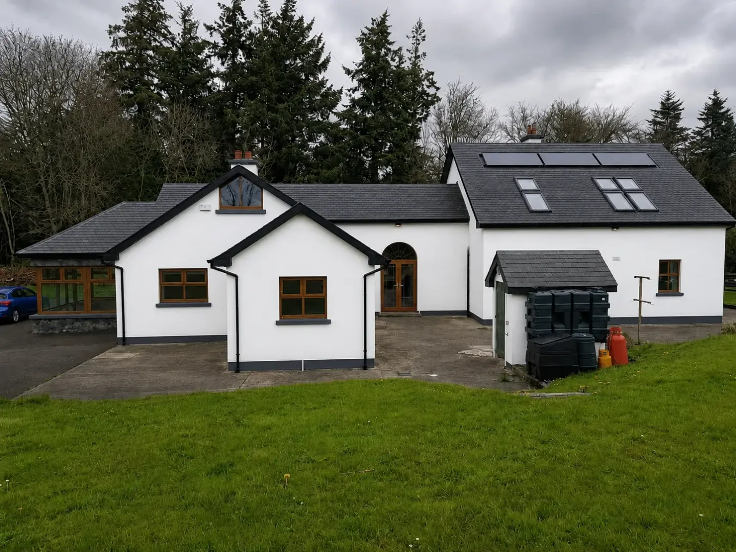 The same property exterior after render cleaning